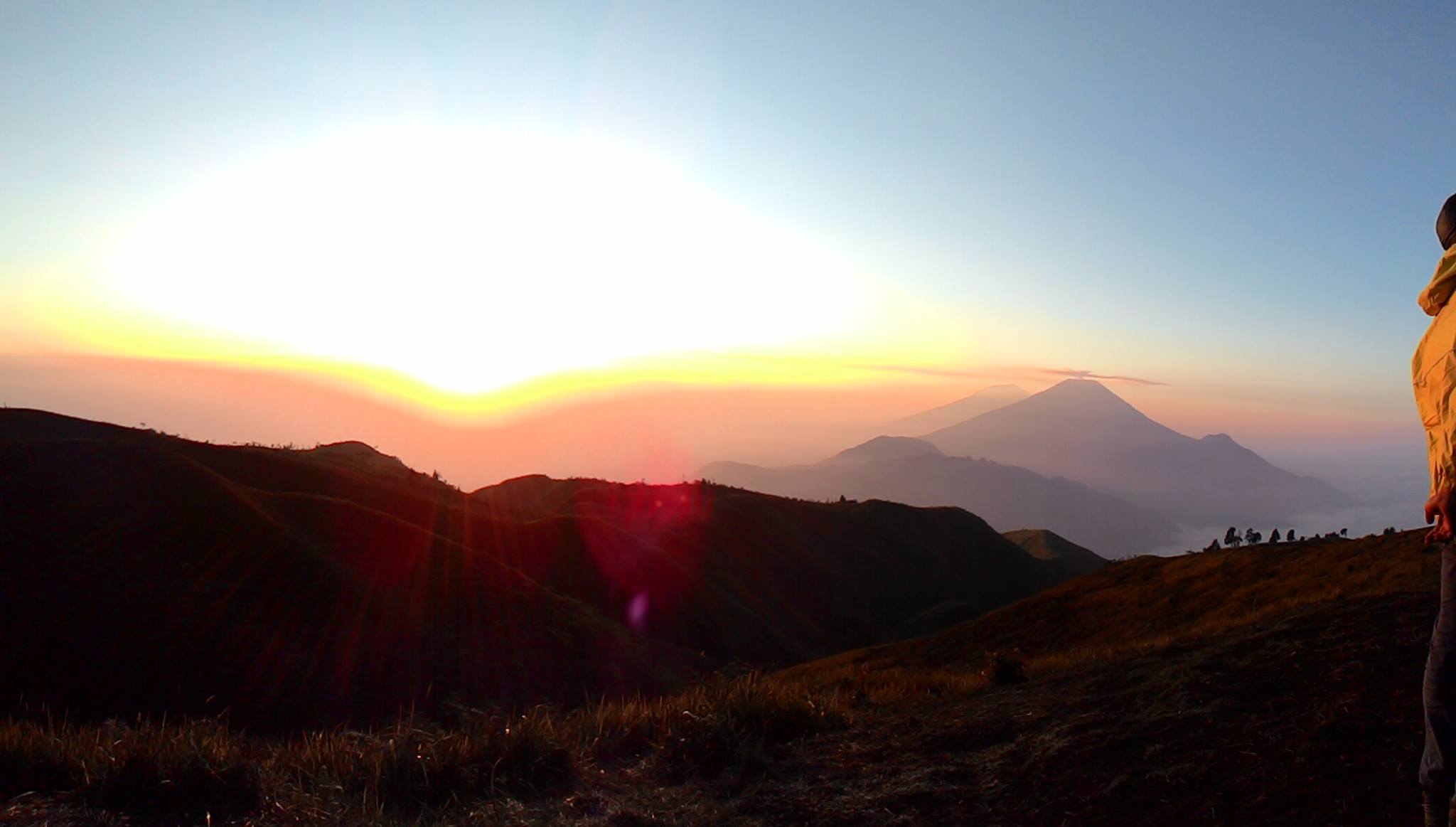Cara Mendaki Gunung yang Baik untuk Pemula: Panduan Lengkap Agar Aman & Nyaman