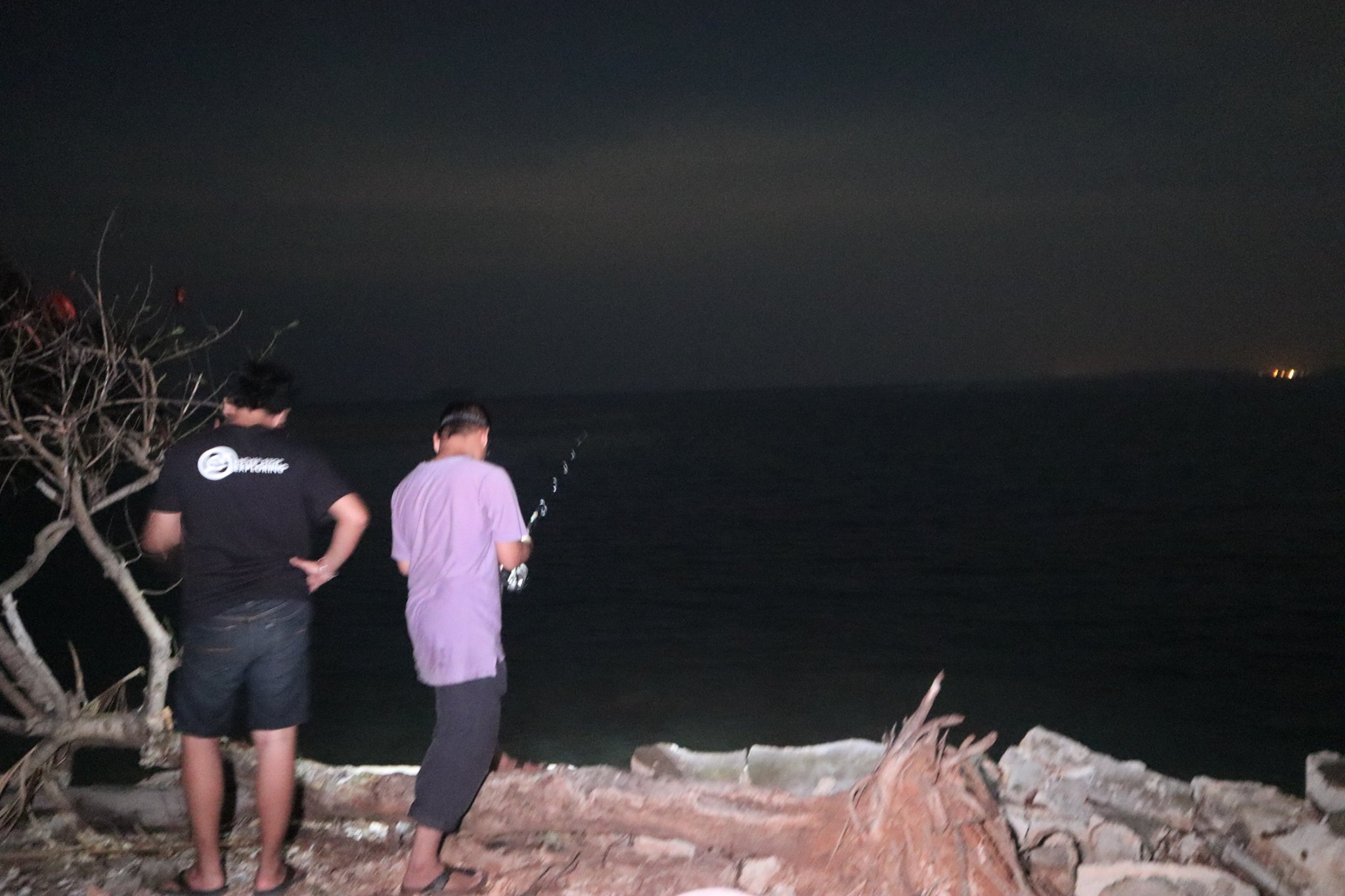 10 Tips Ampuh Memancing Ikan di Sungai Agar Cepat Dapat Banyak!