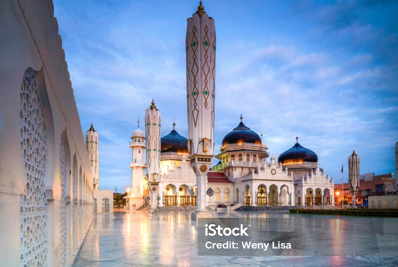 Menjelajahi Ujung Barat Indonesia: Pengalaman Seru Jalan-Jalan dari Jakarta ke Aceh. Berani Coba?