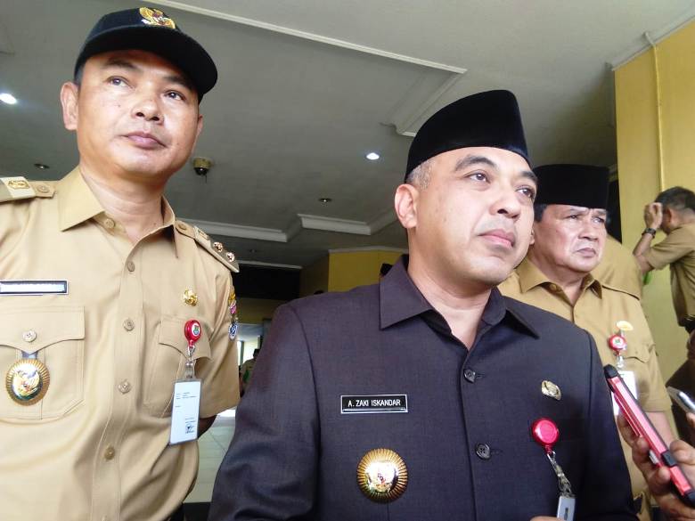 Akan terbitkan Perbup, Bupati Tangerang: Sosialisasi PSBB mulai 15-17 April
