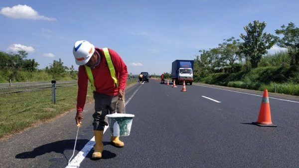 Guna Hindari Kecelakaan, Yuk Kenali 5 Fungsi Marka Jalan
