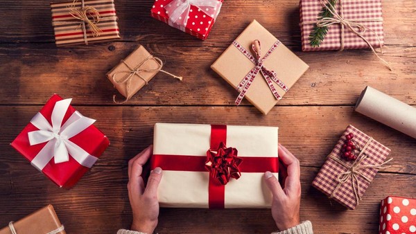 50 Rekomendasi Kado Akhir Tahun untuk Tukar Kado