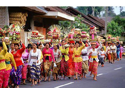 PSBB, Umat Hindu tetap Laksanakan sembahyang Galungan dengan Protap