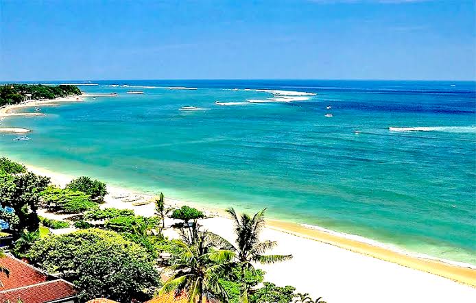 COVID-19, Nusa Dua Bali Didominasi Warga Lokal