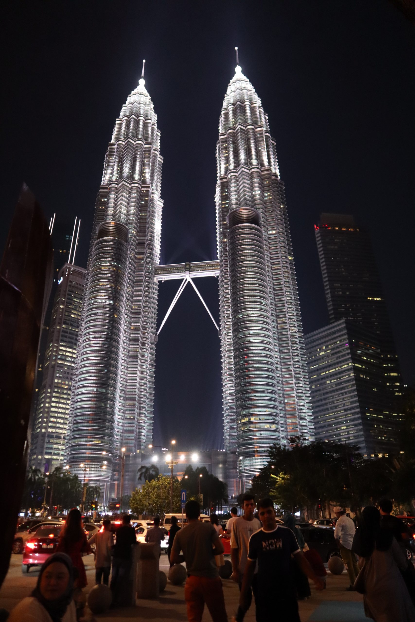 Panduan Liburan Keluarga dengan Budget Efisien ke Kuala Lumpur, Malaysia