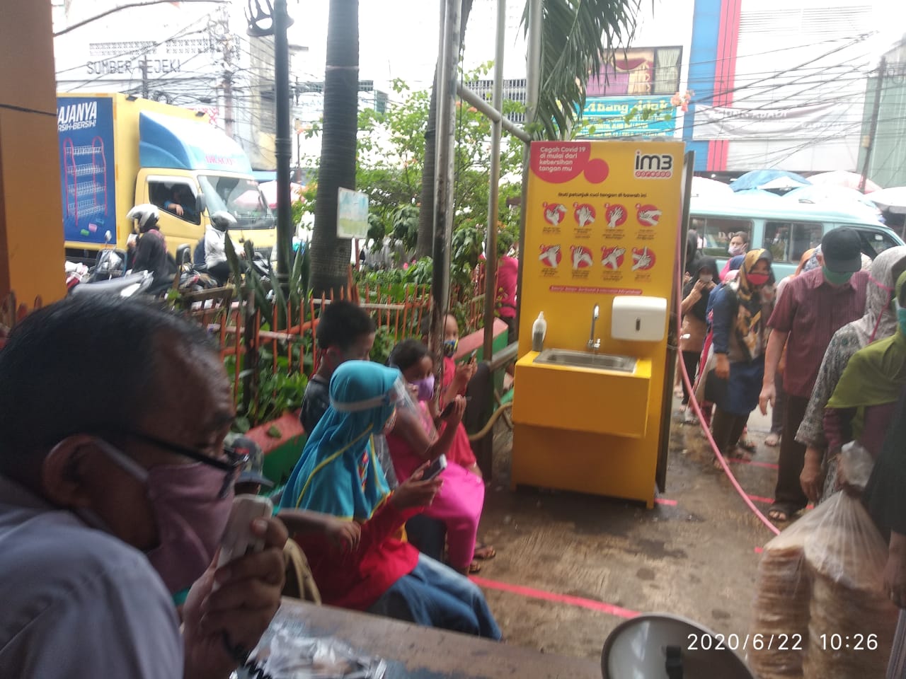 Rentan Terinfeksi, Pasar Kebayoran Lama Larang Pengunjung Masuk Bawa Anak
