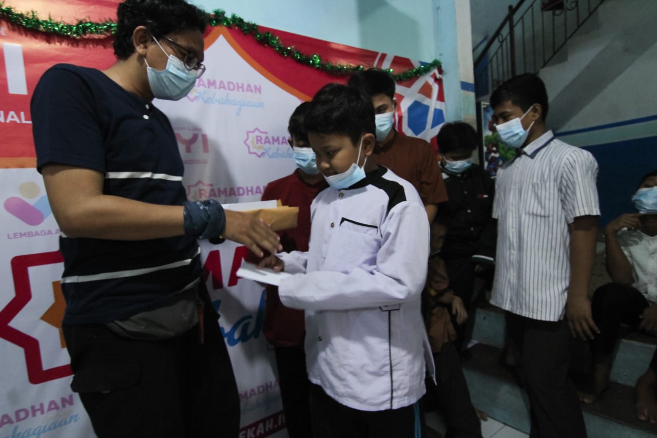 Bukber Ramadan, KOTRET Santuni 100 Yatim Dan Dhuafa Kota Tangerang