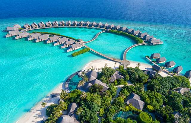 8 Irresistible Islands & Resorts in the Maldives for Couples | Other Shores