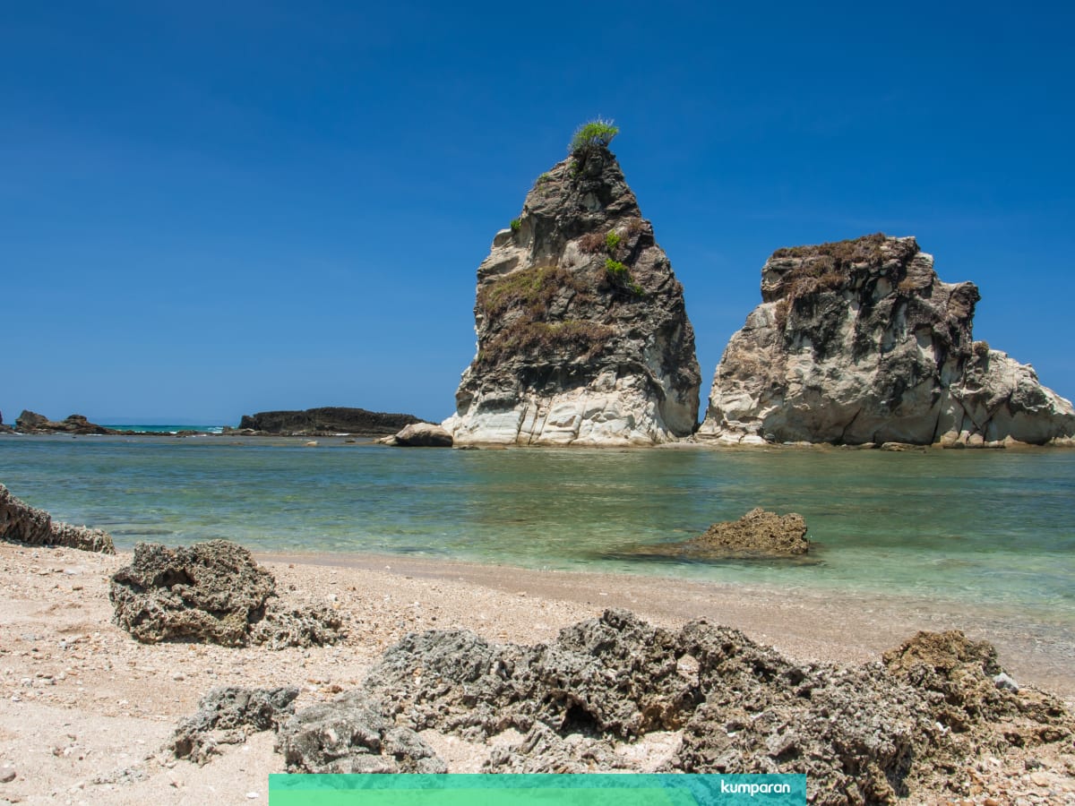 5 Destinasi Wisata yang Wajib Dikunjungi Saat Berada di Pantai Sawarna